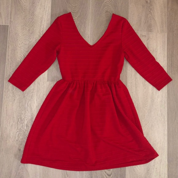 Francesca’s Double V Dress - Picture 2 of 6